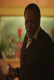 Loot S01E08 480p x264-mSD EZTV