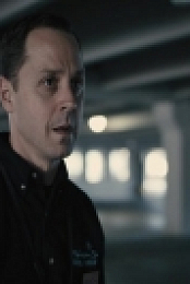 Sneaky Pete S02E09 WEB H264-DEFLATE[eztv]