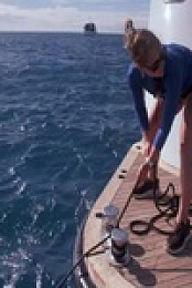 Below Deck Down Under S01E08 480p x264-mSD EZTV