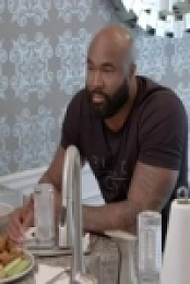 Ready to Love S01E10 Commit or Quit 480p x264-mSD [eztv]