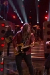The Voice S15E21 WEB x264-TBS [eztv]