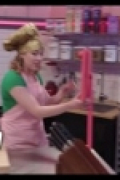 Nailed It S04E04 720p WEB X264-EDHD [eztv]