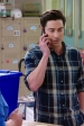 Superstore S06E13 720p WEB H264-STRONTiUM EZTV