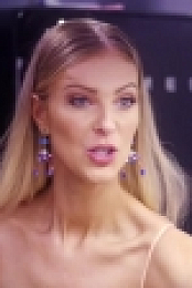 Yummy Mummies S02E05E06 HDTV x264-CCT [eztv]