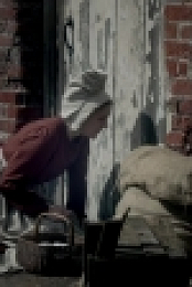 Hetty Feather S02E09 720p WEB h264-spamTV EZTV