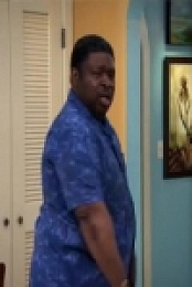 The Paynes S01E16 Date Night 480p x264-mSD [eztv]