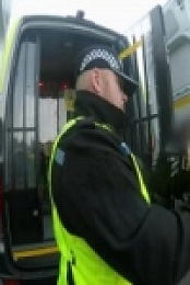All New Traffic Cops S05E24 480p x264-mSD [eztv]
