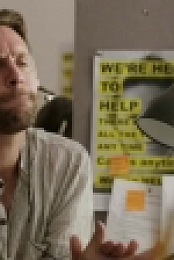 Crashing S01E05 HDTV x264-RiVER EZTV