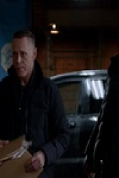 Chicago PD S10E20 480p x264-mSD EZTV
