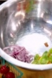Guys Ranch Kitchen S02E07 Easy Norcal Brunch WEBRip x264-CAFFEiNE [eztv]