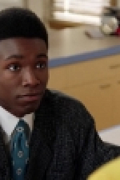 Mixed-ish S02E03 720p HEVC x265-MeGusta EZTV