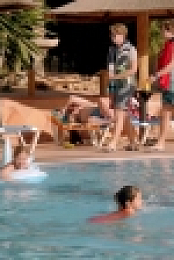 Benidorm S09E02 720p HDTV x264-MTB[eztv]