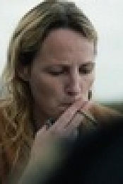 Holding S01 STV WEBRip x264-ION10 EZTV
