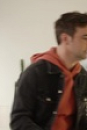 The Other Two S02E09 720p WEB H264-CAKES EZTV
