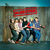 McBusted - McBusted (Deluxe Edition) (2014) - FLAC 16BITS 44.1KHZ-EICHBAUM