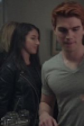 Riverdale US S02E22 REPACK 720p WEB x264-TBS[eztv]