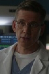 NCIS S20E18 720p HDTV x264-SYNCOPY EZTV