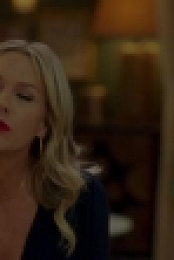 BH90210 S01E04 WEB x264-PHOENiX EZTV