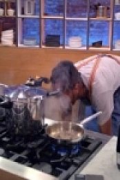 Cooked with Cannabis S01E02 480p x264-mSD [eztv]