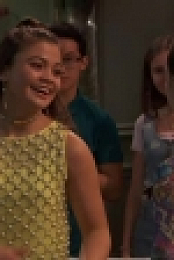 Ravens Home S04E04 XviD-AFG EZTV