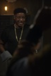 Bigger S02E03 720p WEB H264-WAKANDA EZTV