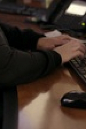 911 Crisis Center S01E02 720p WEB h264-BAE EZTV