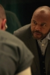 Arrow S07E04 iNTERNAL 720p WEB h264-BAMBOOZLE EZTV