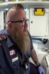 Paramedics S02E08 480p x264-mSD [eztv]