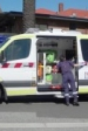 Paramedics S02E11 720p HDTV x264-CBFM [eztv]