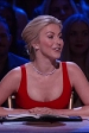 Dancing With The Stars US S23E13 720p HDTV x264-ALTEREGO[eztv]