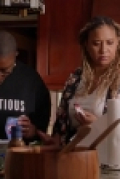 9-1-1 S04E08 WEB h264-BAE EZTV
