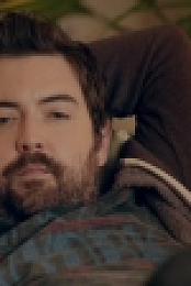 Uncle S01E04 720p HDTV x264-DOCERE[eztv]
