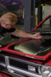 Graveyard Carz S17E01 XviD-AFG EZTV