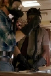MacGyver 2016 S03E09 iNTERNAL 720p WEB x264-BAMBOOZLE [eztv]