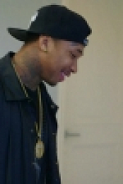 Kingin With Tyga S01E01 720p WEB x264-DEADPOOL[eztv]