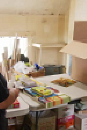 Hoarders S15E12 XviD-AFG EZTV