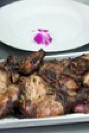 Diners Drive-Ins and Dives S45E07 XviD-AFG EZTV