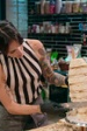 Bake Squad S01E02 1080p WEB h264-GOSSIP EZTV