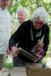 Hoarders S16E05 XviD-AFG EZTV
