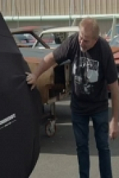 Graveyard Carz S12E13 480p x264-mSD EZTV