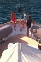 Below Deck Mediterranean S05E19 WEB h264-BAE EZTV