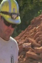 Outback Opal Hunters S07E07 480p x264-mSD EZTV