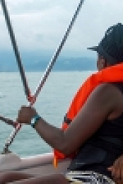 Race Across the World s02e02 720p MP4 + subs BigJ0554