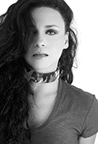 Suzana Pires