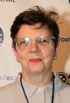 Lesley Manning