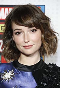Milana Vayntrub