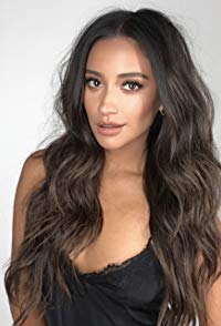 Shay Mitchell