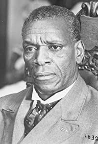 Moses Gunn