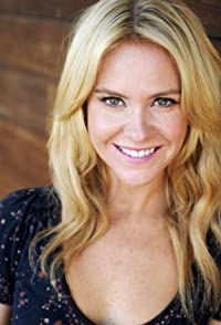 Laura Evans