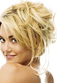 Kelly Carlson